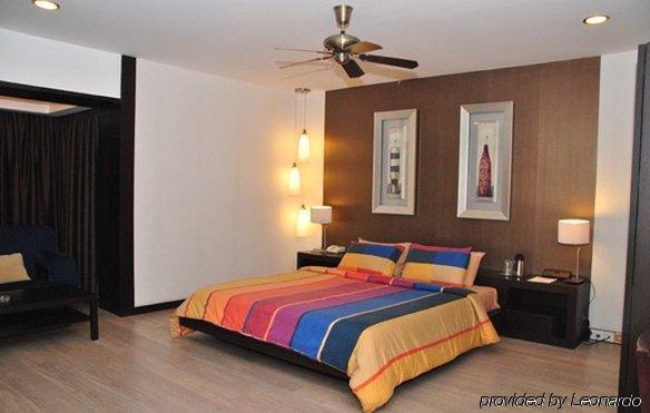 Hotel Aurora Towers Pune Zimmer foto