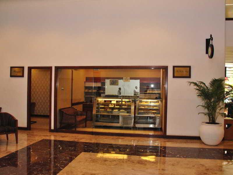 Hotel Aurora Towers Pune Exterior foto